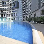 Modern Luxury Central Netflix