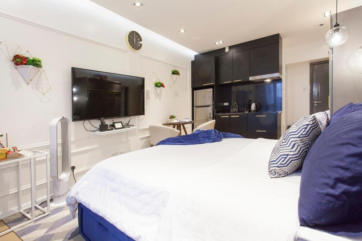 Apartment Modern Luxury Netflix Manila