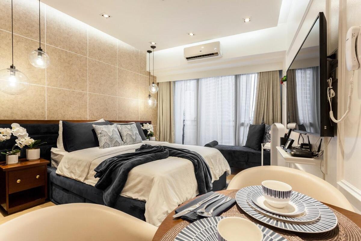 Apartment Modern Luxury Netflix Manila